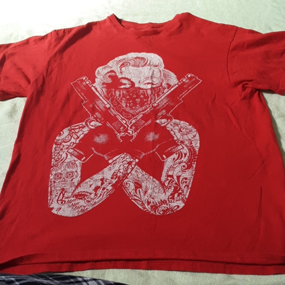 Short sleeve shirt